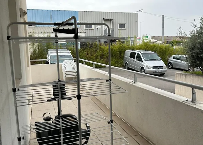 Appt Montpellier 2 Chambres Et 10 Minutes Des Plages
